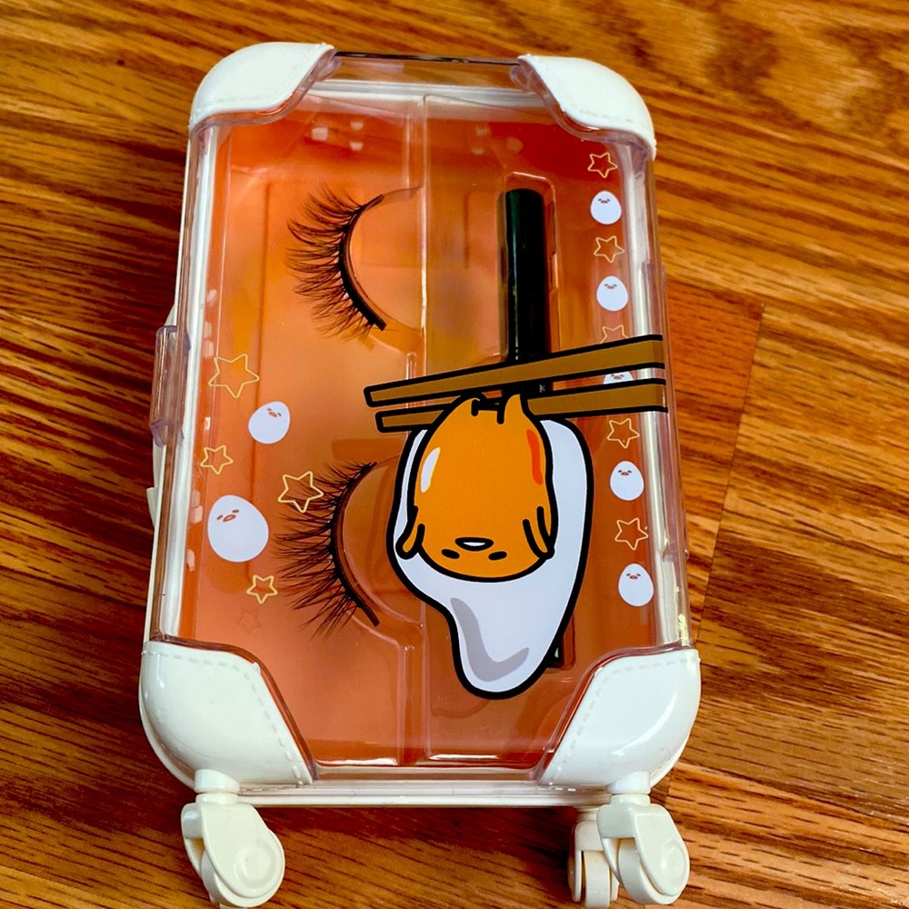 Magnetic Pompompurin No longer being sold